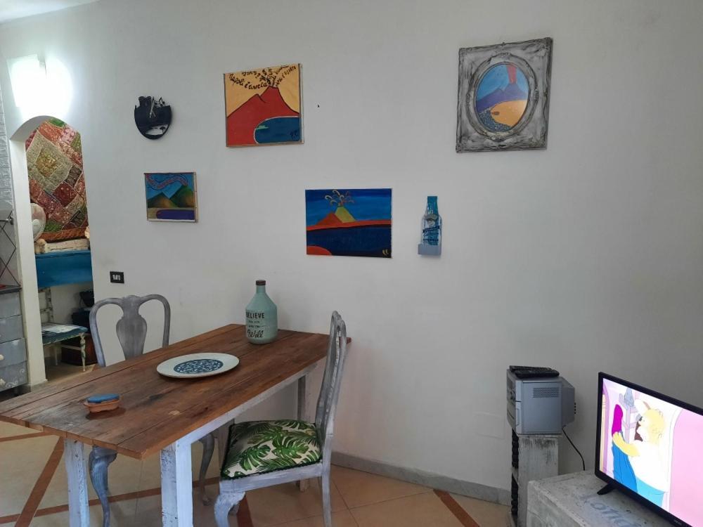 Ferienwohnung La Casa Nella Roccia Neapel Exterior foto